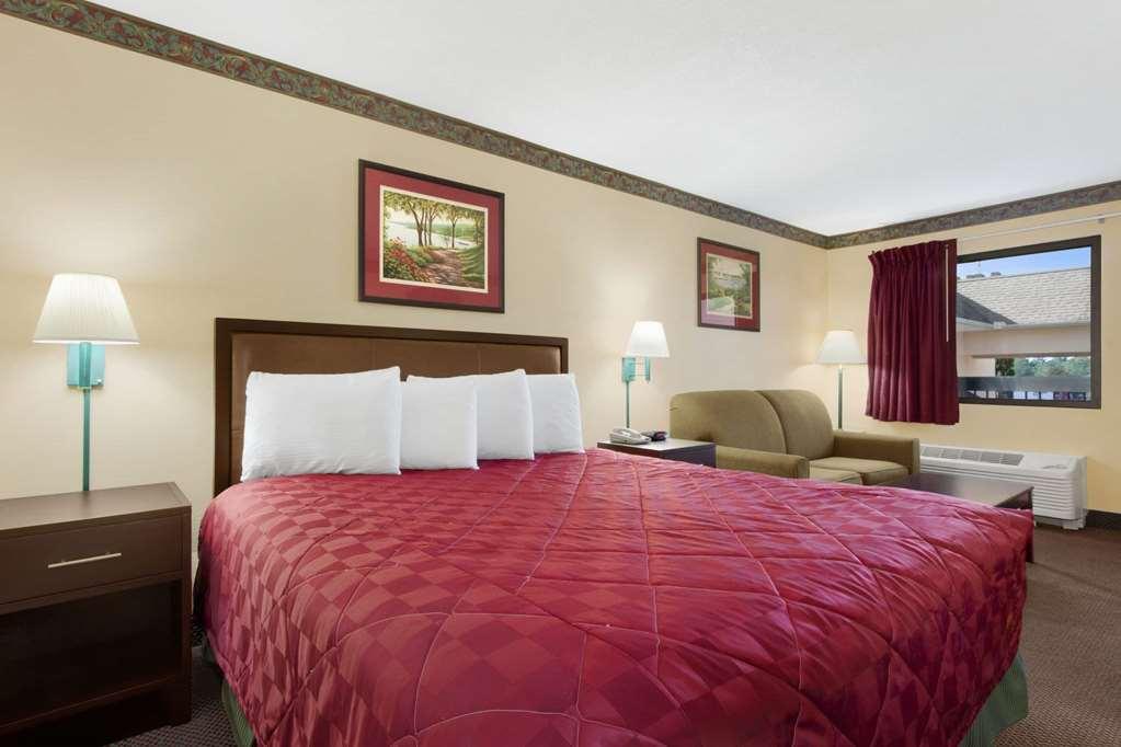 Days Inn By Wyndham Lexington-Columbia Ruang foto